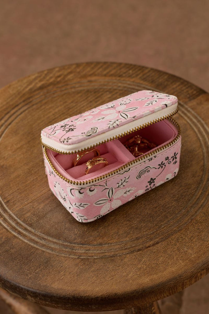 CouCou Kids boutique toys