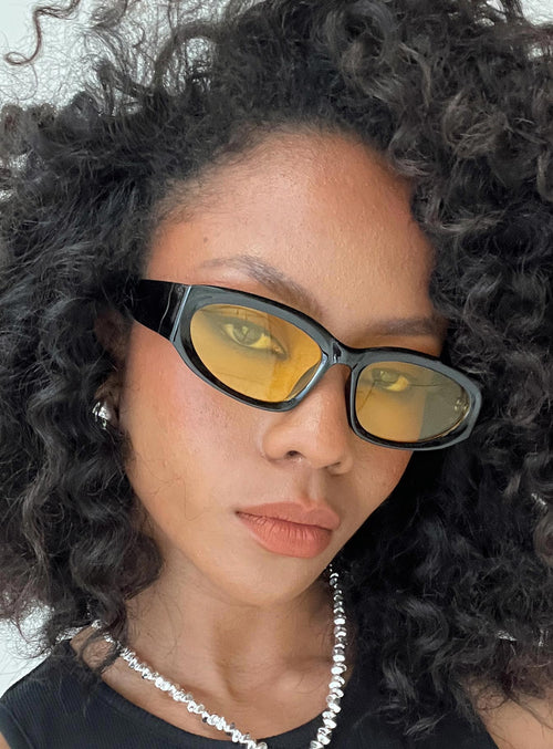 Buchan Sunglasses Black / Yellow