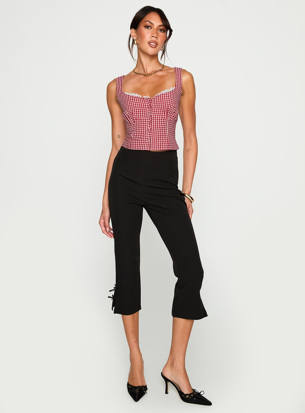 Bruncheon Top Red / White