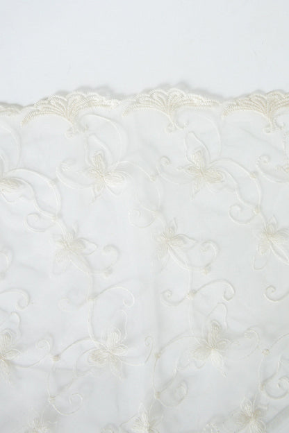 Brigette Lace Bandana White