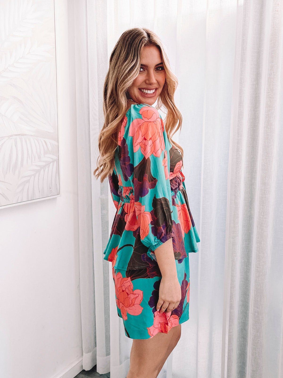 Conley Top Botanical Turquoise | Women's Printed Sweetheart Blouse