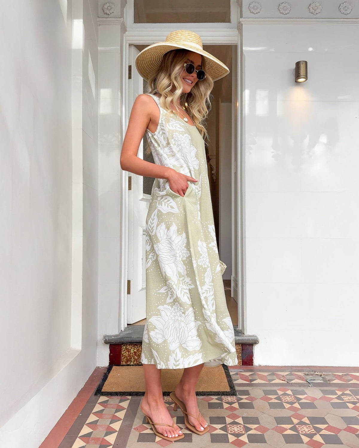 Noerele Dress Light Khaki | Women's Floral Linen Maxi Dress