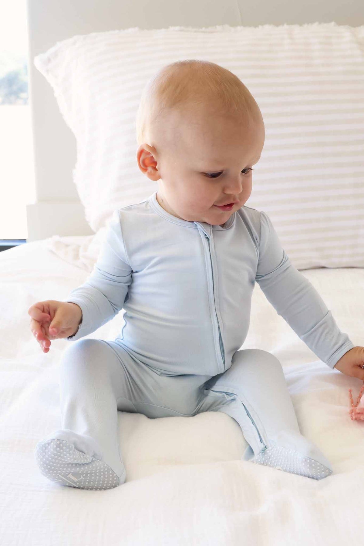 Baby Blue Bamboo Zipper Footie