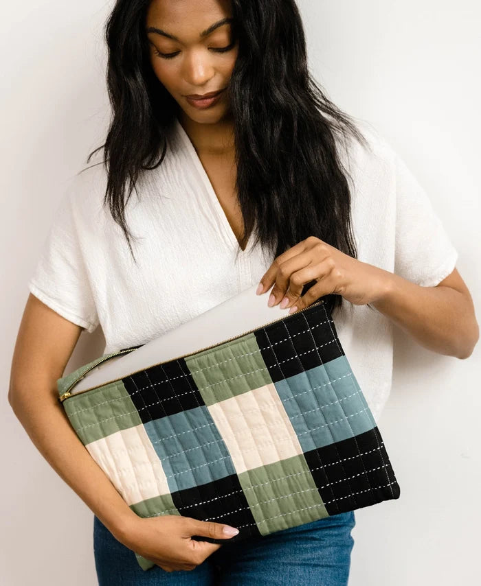 Checkered Laptop Sleeve