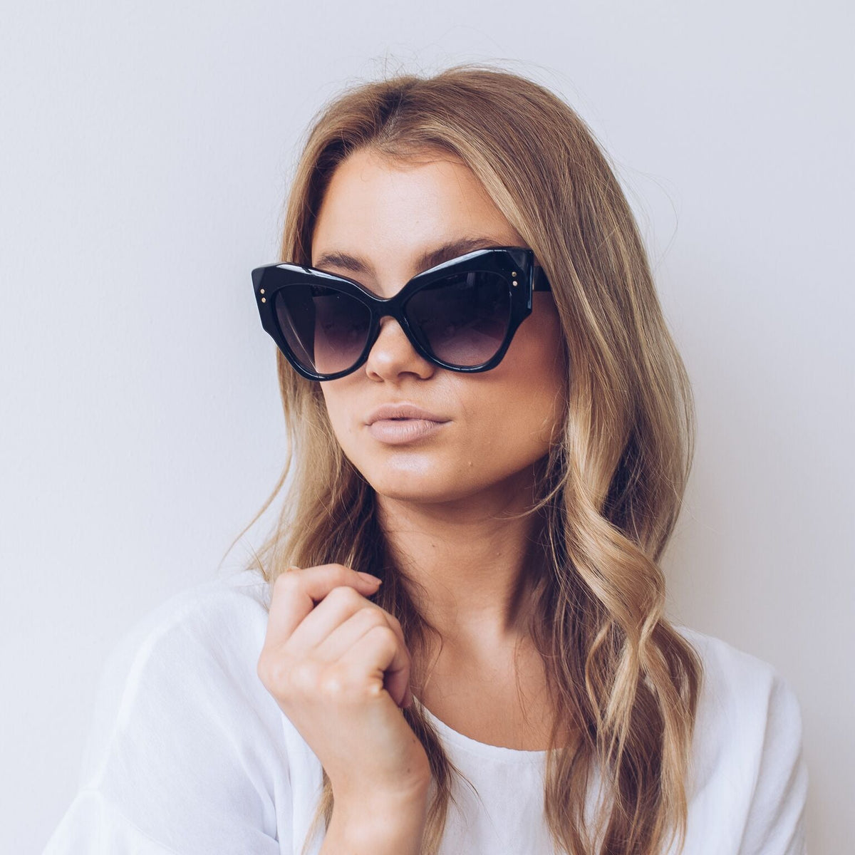Hepburn | Black