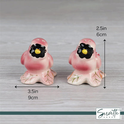 Retro Cardinal Salt and Pepper Shaker Set