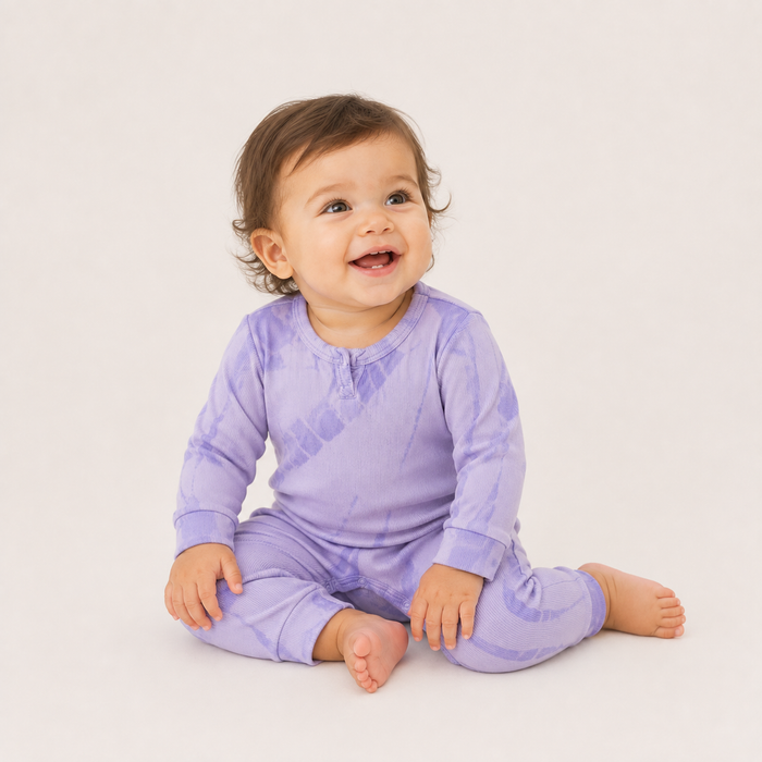 Ribbed Tonal Tie Dye Henley Romper in Lavender