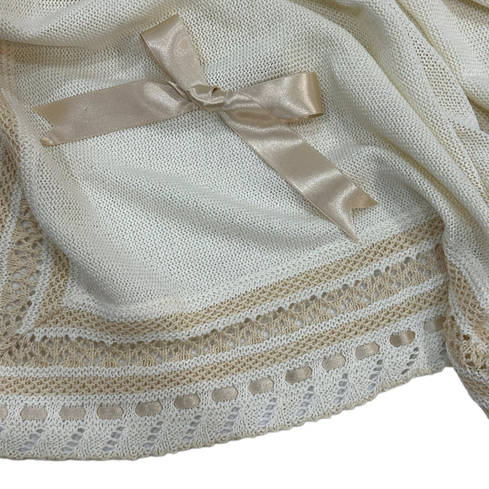 Stephanie Luxe Knitted Blanket in (Light Blue/Pink/Cream)